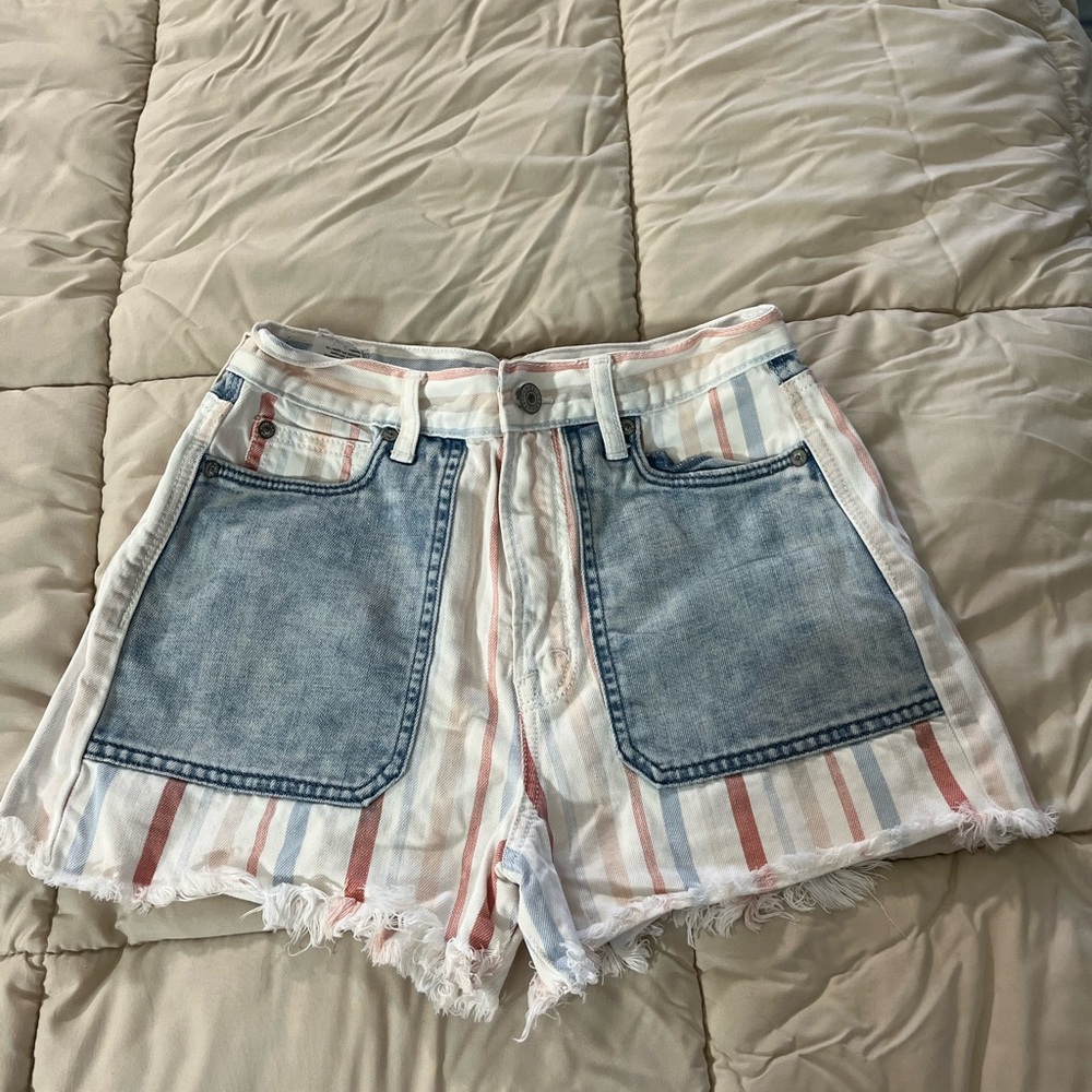 American Eagle Outfitters Striped Jean Shorts with Denim Pockets